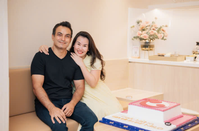 Võ Hạ Trâm và ông xã