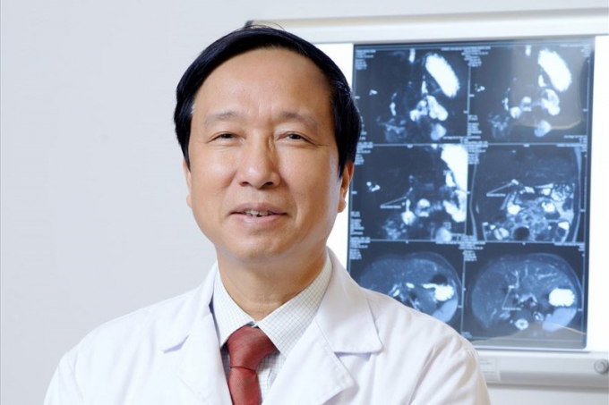 GS Nguyễn Thanh Liêm được ghi nhận với nhiều thành tích, từng là bác sĩ ghép tế bào gốc chữa bệnh bại não và tự kỷ đầu tiên ở Việt Nam.