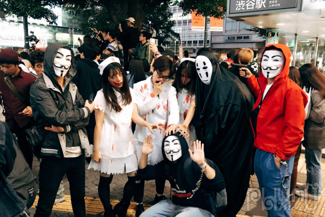 Ngập tràn thời trang kinh dị tại Nhật Bản mùa Halloween