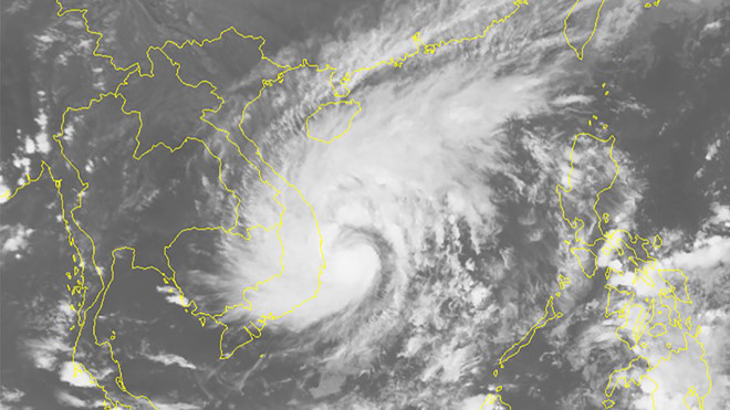 Cơn bão số 5 đang áp sát vùng ven biển các tỉnh Quảng Ngãi đến Khánh Hòa (Ảnh Trung tâm Dự báo khí tượng thủy văn quốc gia)