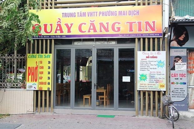 Trung tâm văn hóa thể thao phường Mai Dịch, quận Cầu Giấy của Hà Nội mở quầy căng tin. (Ảnh: Minh Nghĩa/TTXVN)