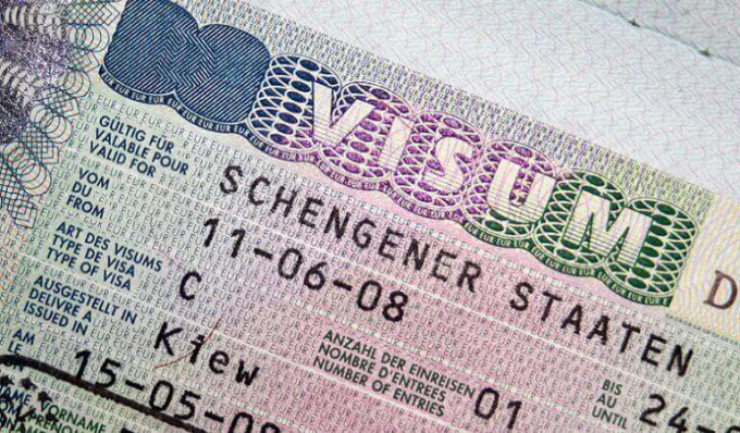 Visa Schengen - Ảnh: CER