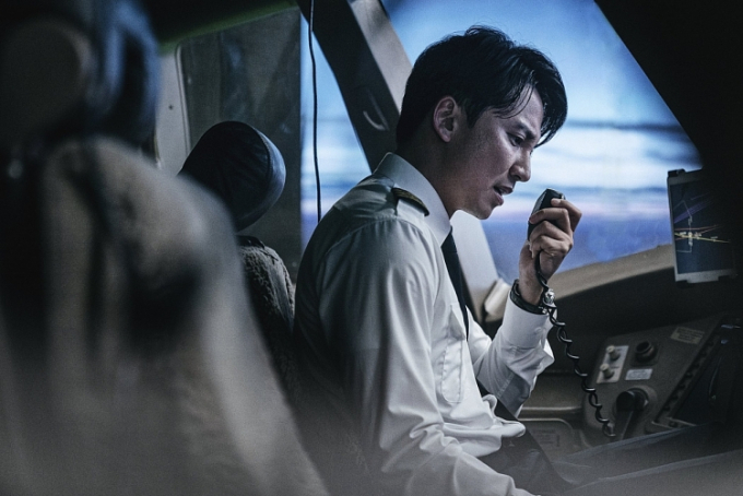 Emergency Declaration: Dunkirk của điện ảnh Hàn Quốc?