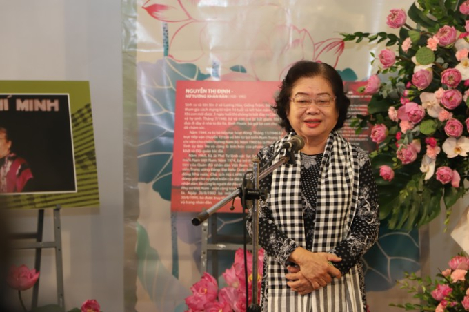 Bà Trương Mỹ Hoa, nguyên Phó Chủ tịch nước, nguyên Chủ tịch Hội LHPN Việt Nam chia sẻ những kỷ niệm đẹp với bà Ba Định