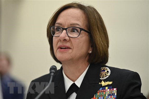 Tư lệnh Hải quân Mỹ Đô đốc Lisa Franchetti. (Ảnh: AFP/TTXVN)