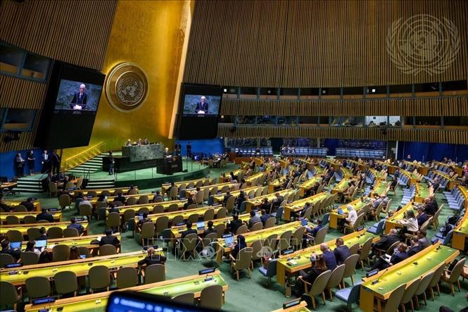 Toàn cảnh Phiên họp khẩn cấp đặc biệt của Đại hội đồng Liên hợp quốc về tình hình Gaza và vấn đề Palestine. Ảnh: TTXVN