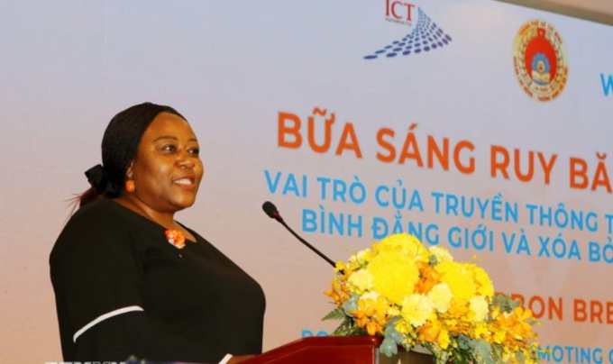 Bà Caroline Nyamayemombe - Trưởng đại diện UN Women tại Việt Nam (Ảnh: TTX VN)