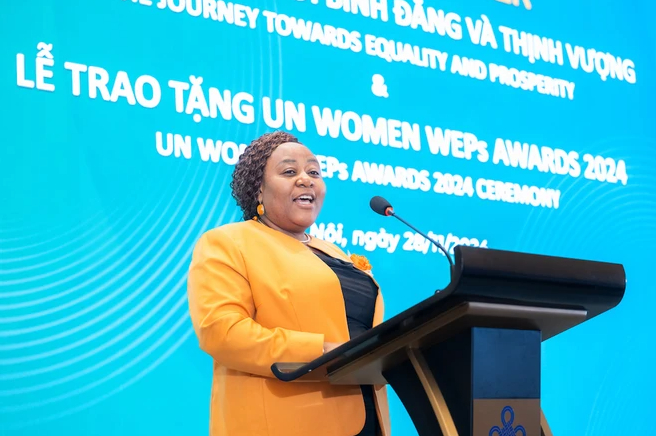 Bà Caroline T. Nyamayemombe, Trưởng đại diện UN Women tại Việt Nam phát biểu tại buổi lễ. (Ảnh: PV/Vietnam+)