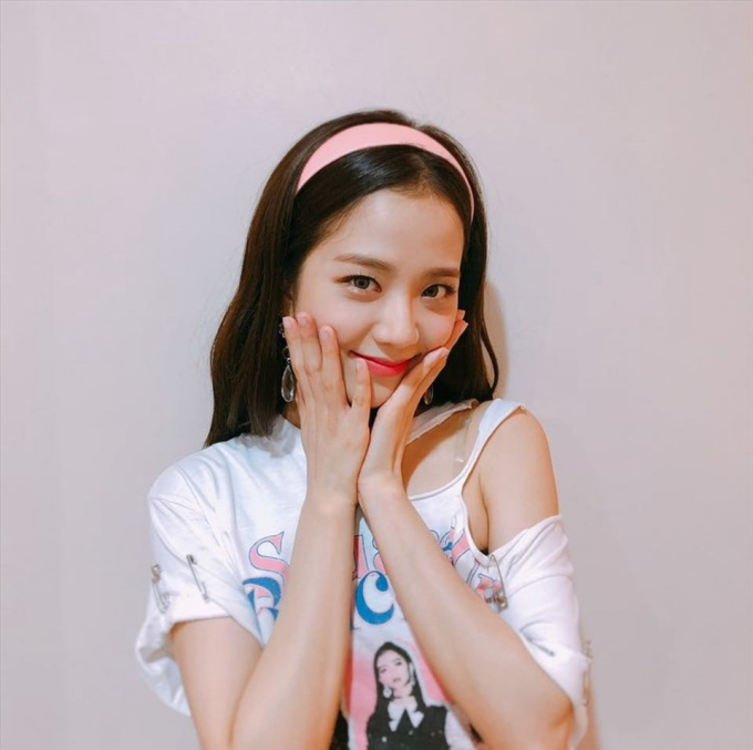 Jisoo sinh năm 1995, là thành viên của nhóm nhạc BLACK PINK. Ảnh: Instagram NV.