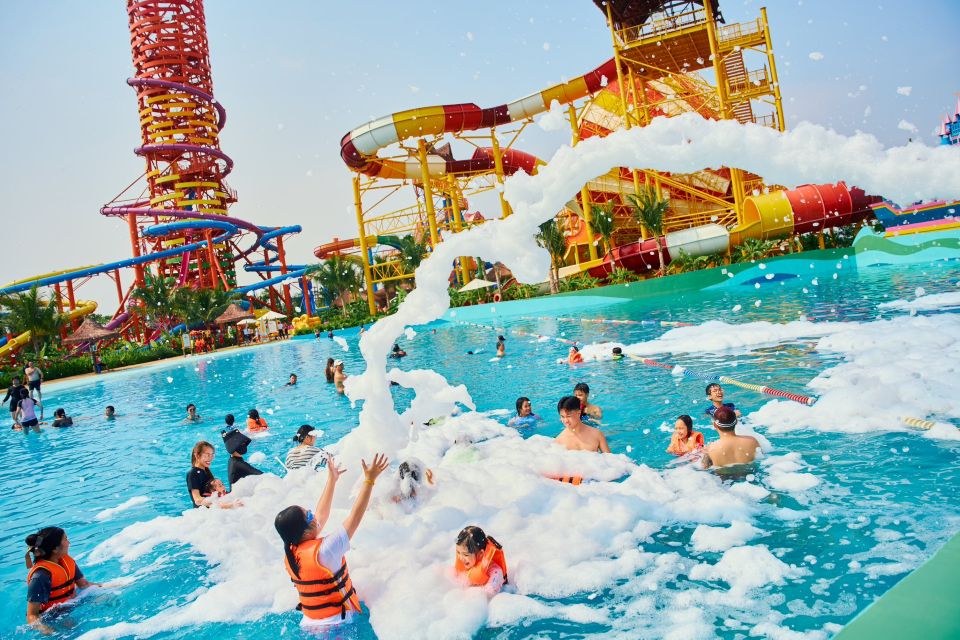 Aquafest - đại chiến thế giới nước kết hợp biểu diễn âm nhạc diễn ra vào mỗi cuối tuần tại các cơ sở VinWonders trên toàn quốc