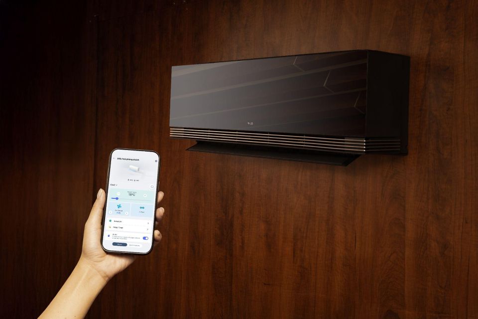 LG ARTCOOL™ AI Air tích hợp các cảm biến thông minh, đồng thời cho phép quản lý điện năng qua ứng dụng LG ThinQ với tính năng kW Manager. (Ảnh: LG Electronics)