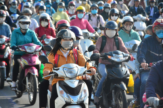 Từ 15/10, xe gắn máy không được chạy quá 40 km/h.
