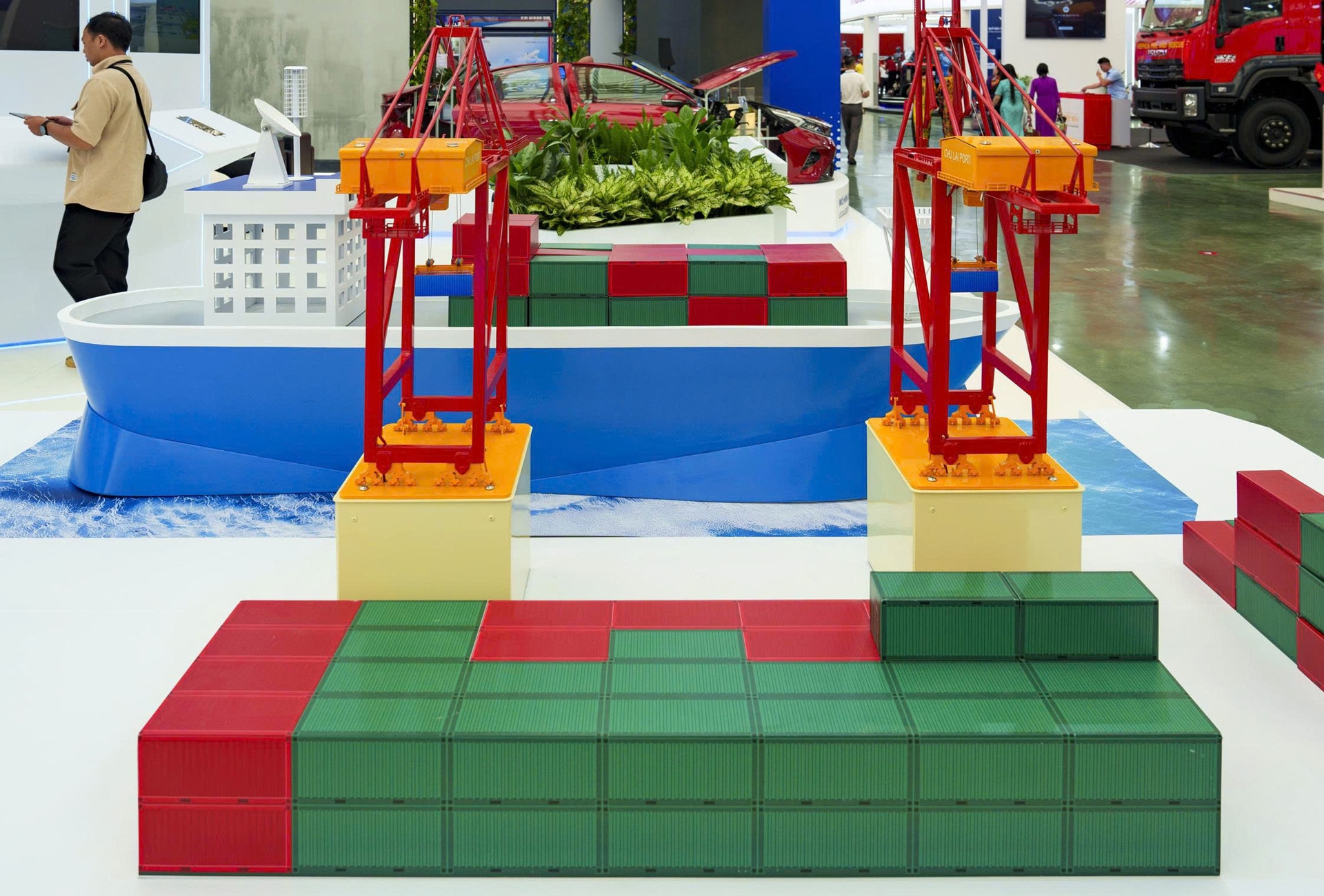 Mô hình cẩu STS tại cảng quốc tế Chu Lai