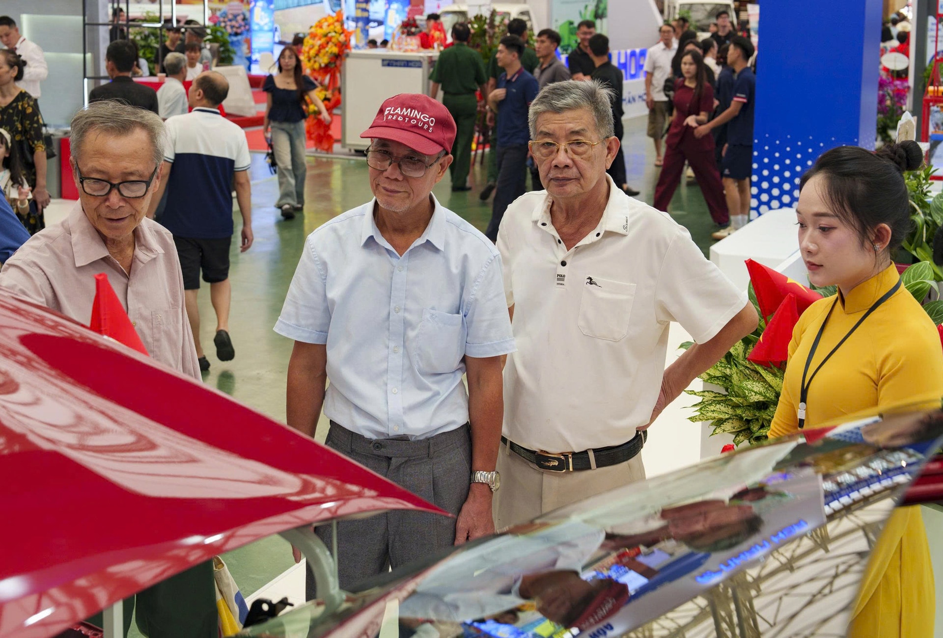 THACO giới thiệu mô hình toa tàu, robot và mô hình cảng biển tại Triển lãm “80 năm hành trình Độc lập - Tự do - Hạnh phúc”