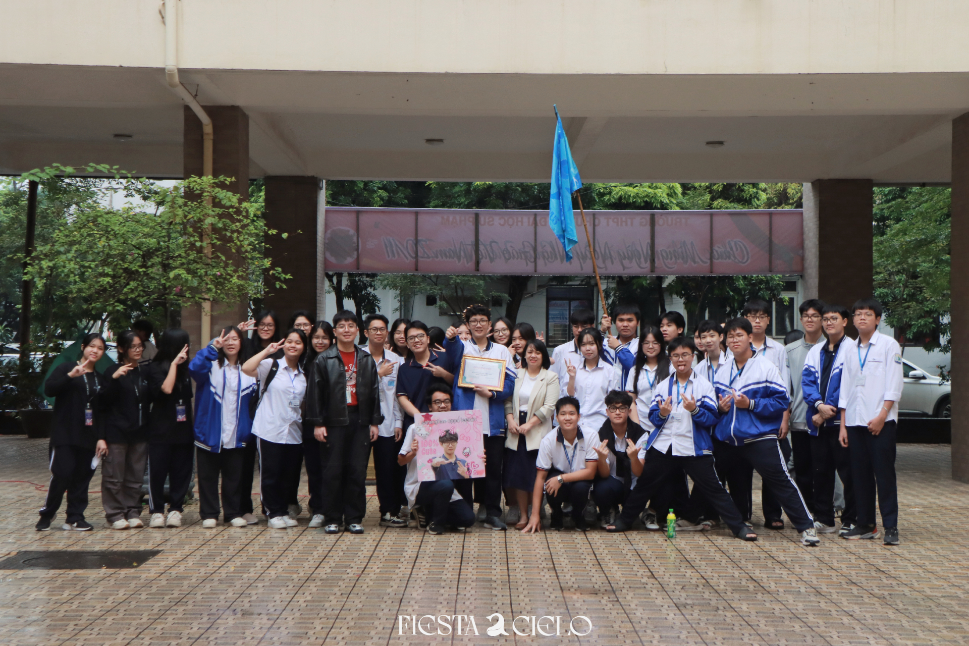 “Khua Chiêng Vàng” năm nay để lại một dấu ấn khó phai mờ cho các học sinh THPT Chuyên Đại học Sư Phạm