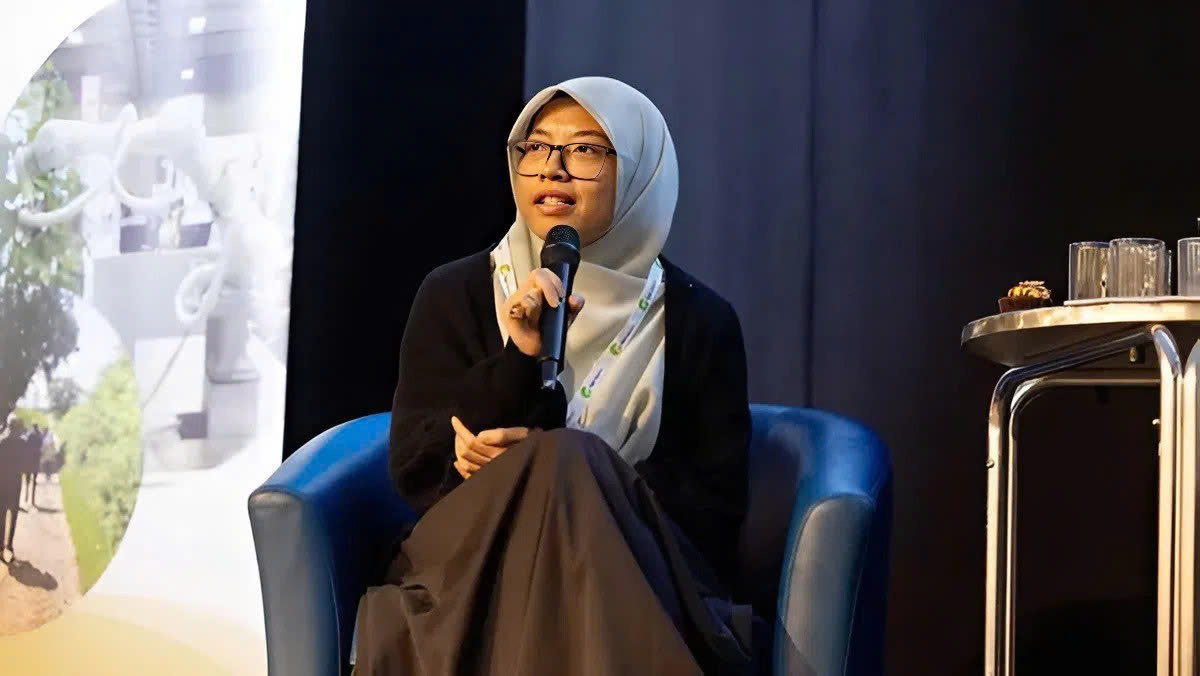 TS Nadia Radzman cho rằng VinFuture lan tỏa tinh thần đổi mới vì con người, mang lợi ích thiết thực của khoa học tới những cộng đồng cần được chú ý nhất (Ảnh Business Weekly)