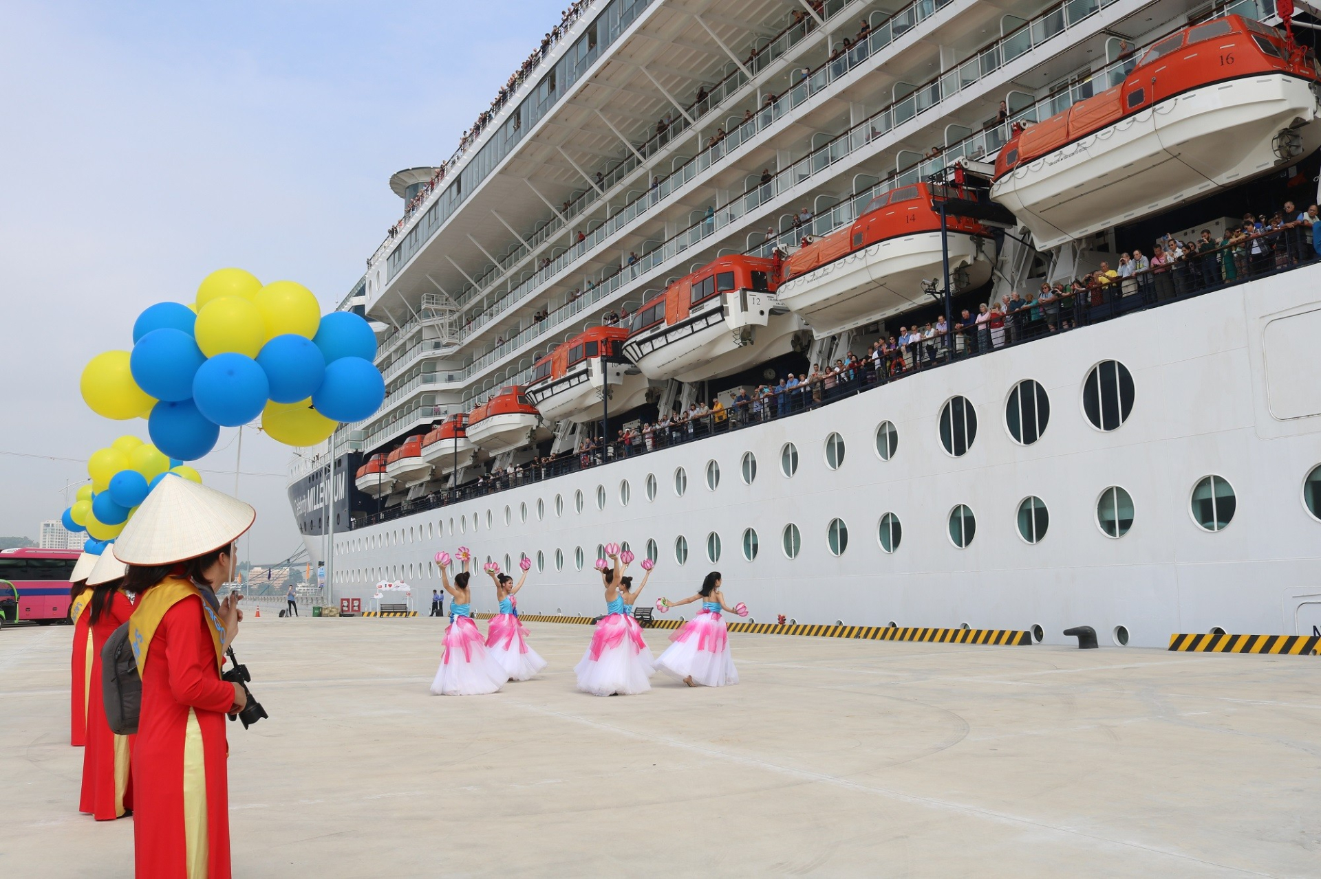 Tỉnh Quảng Ninh mừng đón Ngày Ngày Lữ hành Việt Nam 2025