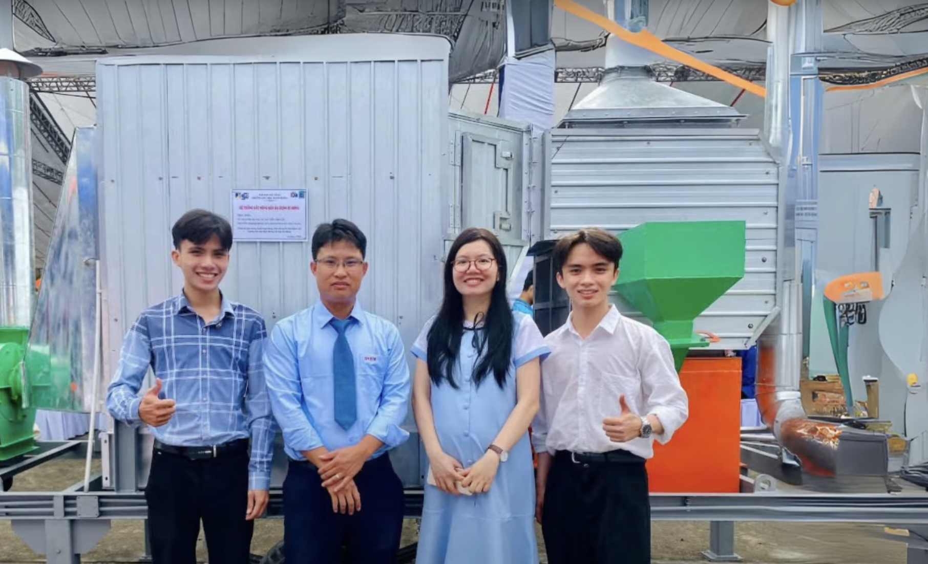   Nhóm nghiên cứu giảng viên, sinh viên Trường ĐH Bách khoa (Đại học Đà Nẵng)   