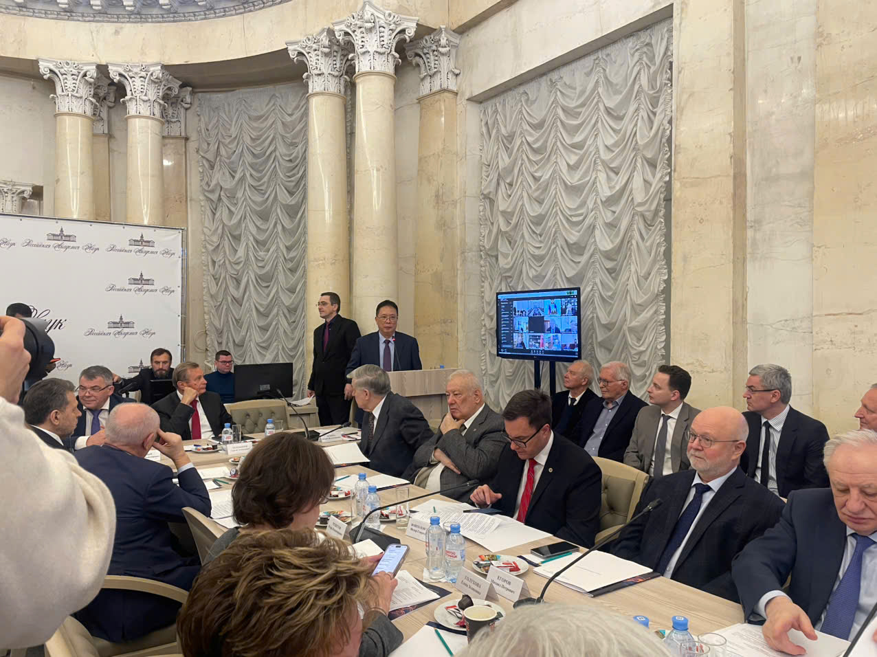 GS.VS. Châu Văn Minh – Chủ tịch VAST phát biểu cảm ơn khi vinh dự đón nhận danh hiệu Viện sĩ Viện Hàn lâm Khoa học Nga