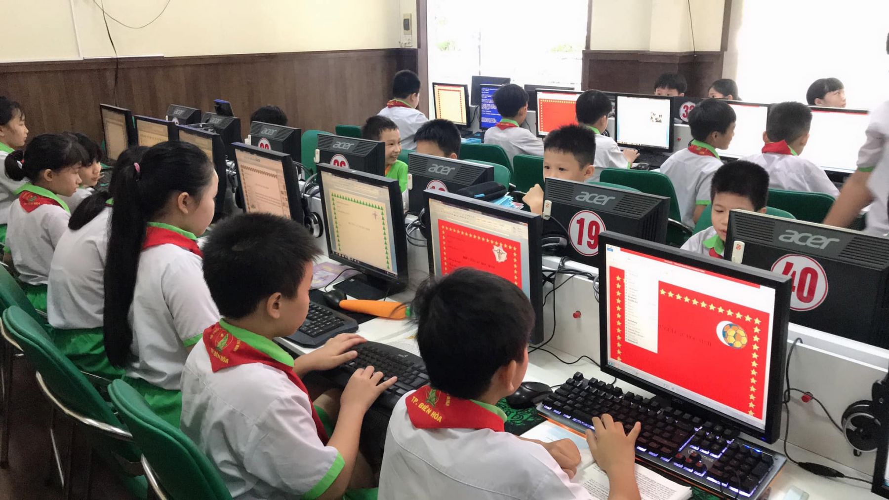 Ban hành Khung nội dung thí điểm giáo dục trí tuệ nhân tạo (AI) cho học sinh