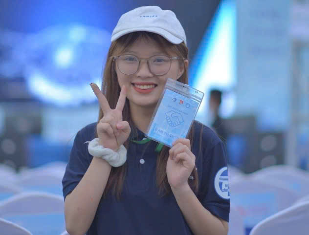 Nguyễn Hà Linh, nữ sinh tiêu biểu Trường ĐH Công nghệ, ĐH Quốc gia HN