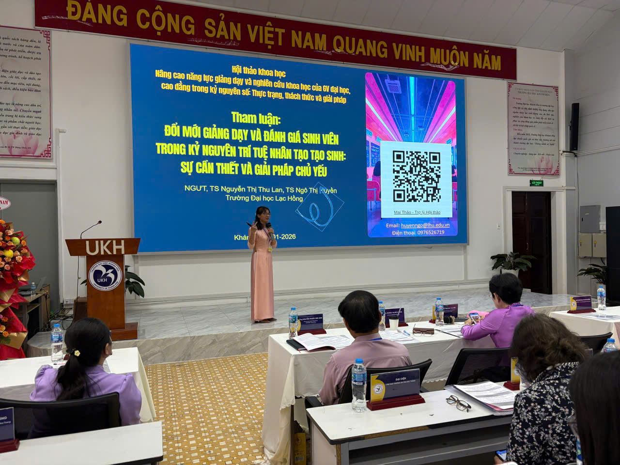 Các tham luận tại hội thảo đề cập nhiều vấn đề đang được quan tâm trong ứng dụng công nghệ số trong giảng dạy, quản lý và đổi mới sáng tạo giáo dục hiện nay.