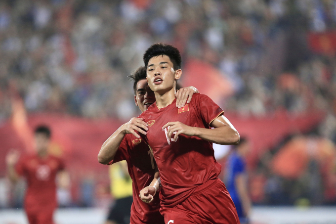 U23 Việt Nam có 7 điểm sau 3 trận, giành vé vào VCK U23 châu Á 2024 với ngôi nhất bảng C. (Ảnh: NĐC)