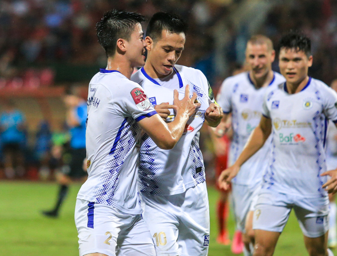 CLB Hà Nội dự AFC Champions League 2023/24 với tư cách đội vô địch V.League 2022. (Ảnh: TX)