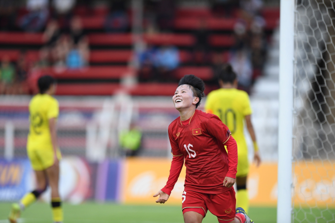 Bích Thùy thi đấu ấn tượng trong trận mở màn Asiad 2023 của tuyển nữ Việt Nam. (Ảnh: Linh Đan)