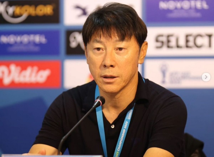 HLV Shin Tae-yong từng bị HLV Brunei công kích sau trận thắng 7-0 ở AFF Cup năm ngoái.