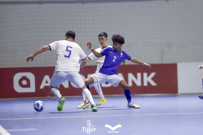 Tuyển futsal Campuchia phải nhận tới 13 bàn thua chỉ sau 2 trận.