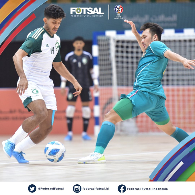 Tuyển futsal Indonesia (áo xanh) bị loại sớm dù được đánh giá là ứng viên sáng giá.