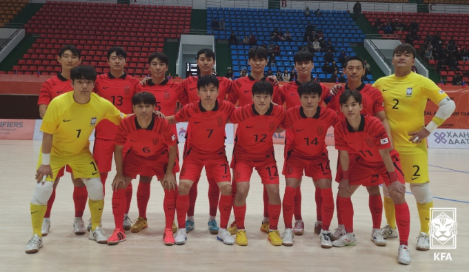 Đội tuyển futsal Hàn Quốc hiện xếp thứ 22 châu Á và thứ 83 thế giới (Việt Nam xếp thứ 6 châu Á và thứ 38 thế giới).