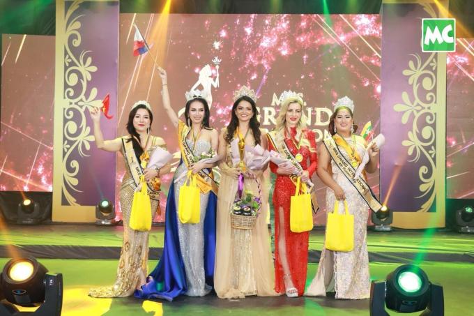 Minh Huệ đoạt giải á hậu 3 tại Mrs Grand International 2023