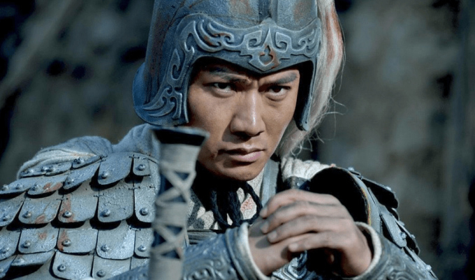 Để bảo vệ Lưu Bị, Triệu Vân liên tiếp đụng độ nhiều mãnh tướng của Tào Ngụy.