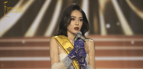 Á hậu Hồng Hạnh 'vấp' 3 lần khi thi ứng xử: Xử lý thông minh pha lúng túng hay chiến lược ngay từ đầu!