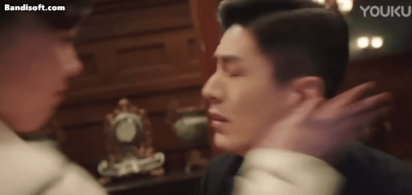 Mỹ nam mới nổi tiếng đã bị tẩy chay khỏi showbiz: Đuổi nữ chính để giành vai cho bạn gái khiến khán giả phẫn nộ