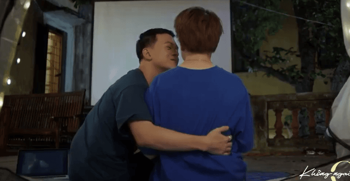 Cặp sao Việt được gán ghép nhiệt tình nhưng vừa hôn lại bị chê bai, netizen van nài 'đừng yêu đương nữa'