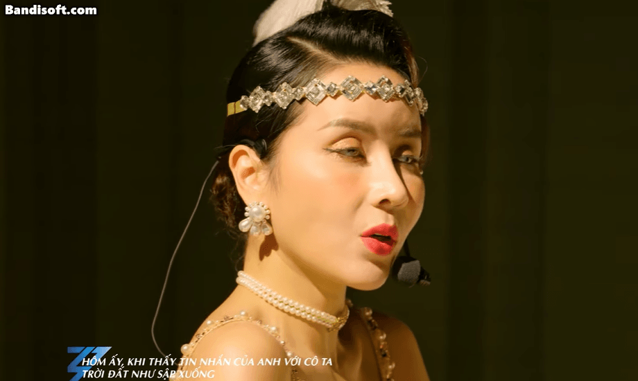 'Chị đẹp' Lưu Hương Giang: 'Hôm ấy khi thấy tin nhắn của anh với cô ta, trái đất như sập xuống...'