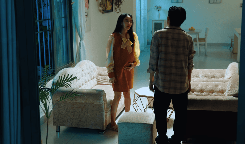 Nữ phụ phim Việt khiến netizen bực bội vì thoại quá khó nghe, còn bị dìm nhan sắc so với đời thực 