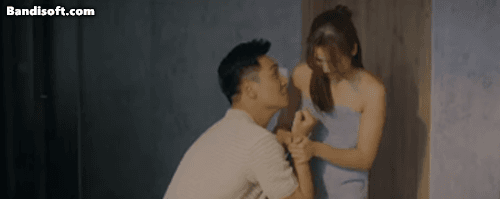 Nam chính phim Việt giờ vàng bị chê diễn cảnh yêu vừa thô vừa sến, netizen thở dài 'như ông già đang hồi xuân'