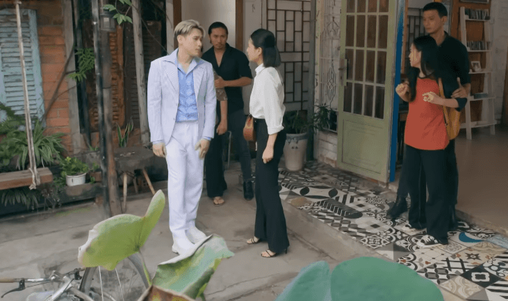 Tổng tài phim Việt khiến dân tình si mê vì quá bá đạo, hơn nữ chính tới 22 tuổi vẫn cực đẹp đôi