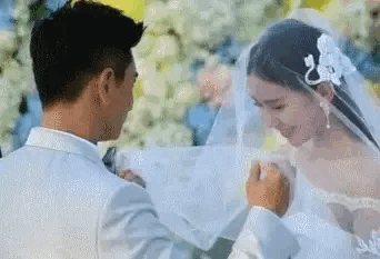 Lương Sơn Bá giàu nhất showbiz vẫn trẻ đẹp sau 30 năm, nghỉ diễn kiếm 100 nghìn tỷ chỉ sau 1 đêm 
