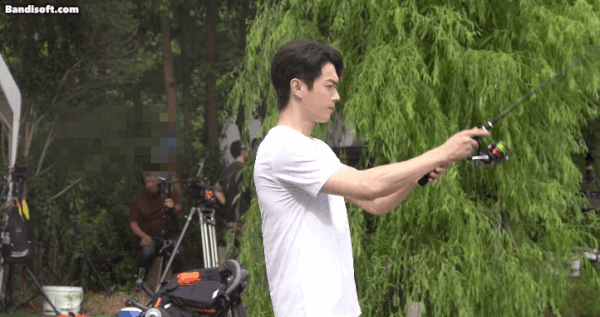 Đã có người cứu được 'ông hoàng phim rác'