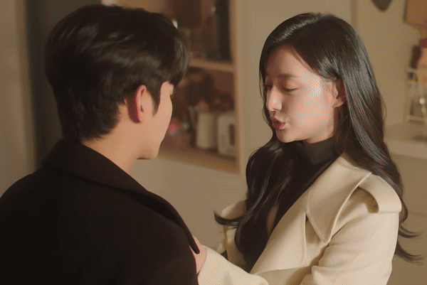 Kim Ji Won - Kim Soo Hyun sắp có cảnh nóng ở 'Queen of tears', lời thoại của nhà gái khiến netizen phát cuồng