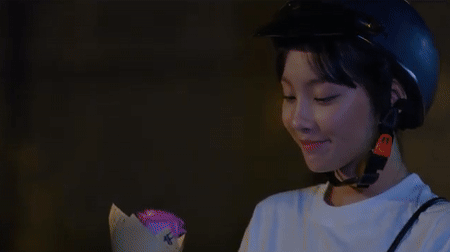 Phim Việt giờ vàng 'lật mặt nhanh hơn lật bánh tráng'