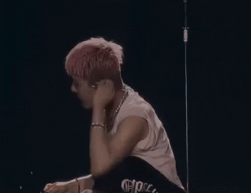 G-DRAGON gặp khủng hoảng lớn