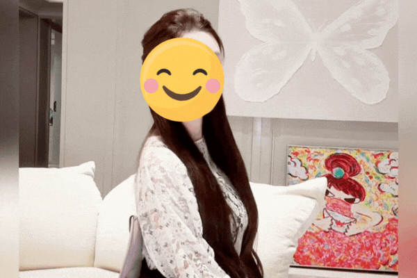 Mỹ nhân K. sinh con 5 tháng thì chia tay đại gia 'cả nước biết mặt': Giờ làm mẹ đơn thân, livestream 'cày tiền' nuôi con