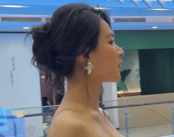 Có 1/10 nhan sắc này đủ chiến thắng cả thiên hạ: Giai nhân Vbiz tuyệt mỹ, đẹp từ mặt tới body