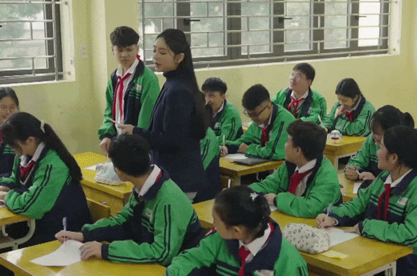 Phim Việt giờ vàng gây tranh cãi vì bôi xấu hình ảnh nhà giáo